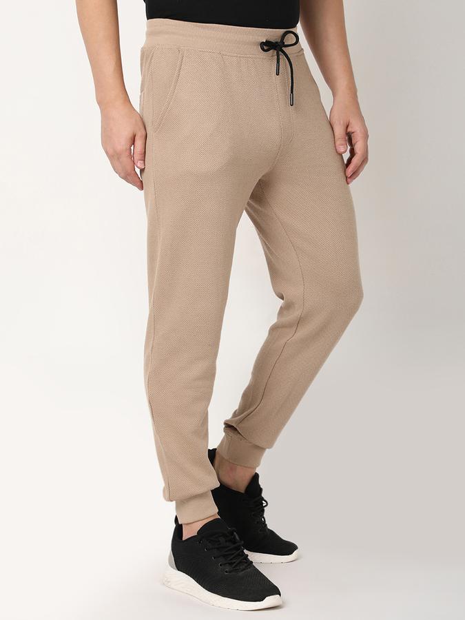 Men Relaxed Fit Jogger Pants  image number 2