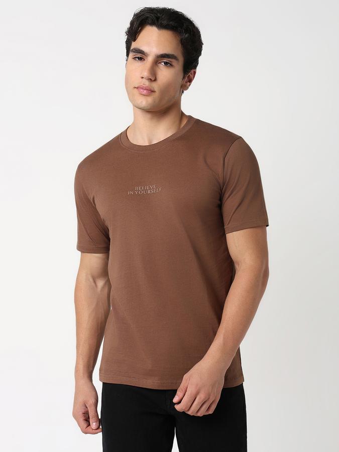 Solid Men Round Neck T-Shirt  image number 0