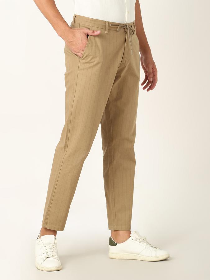 Men Slim Fit Flat-Front Trousers image number 2