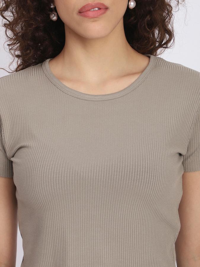 R&B Casual Solid Women Top image number 3