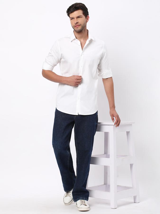 Men Slim Fit Shirt with Spread Collar image number 1