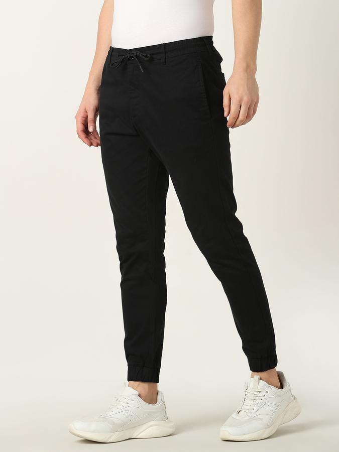 Men Slim Fit Flat-Front Trousers image number 1