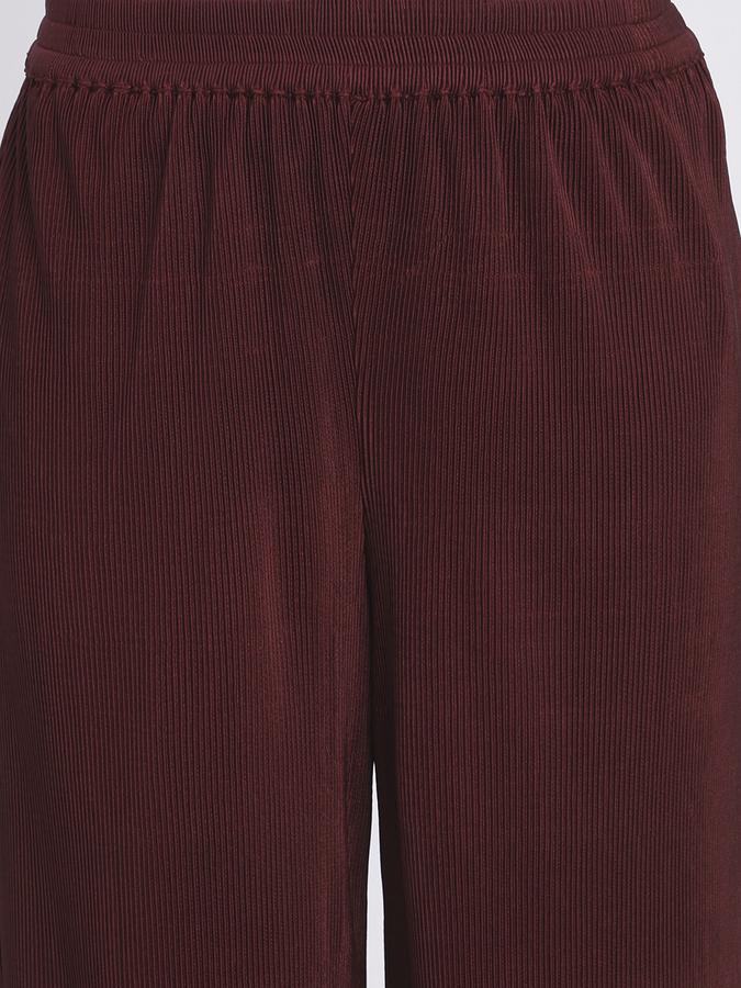 Fla Women Trousers  image number 3