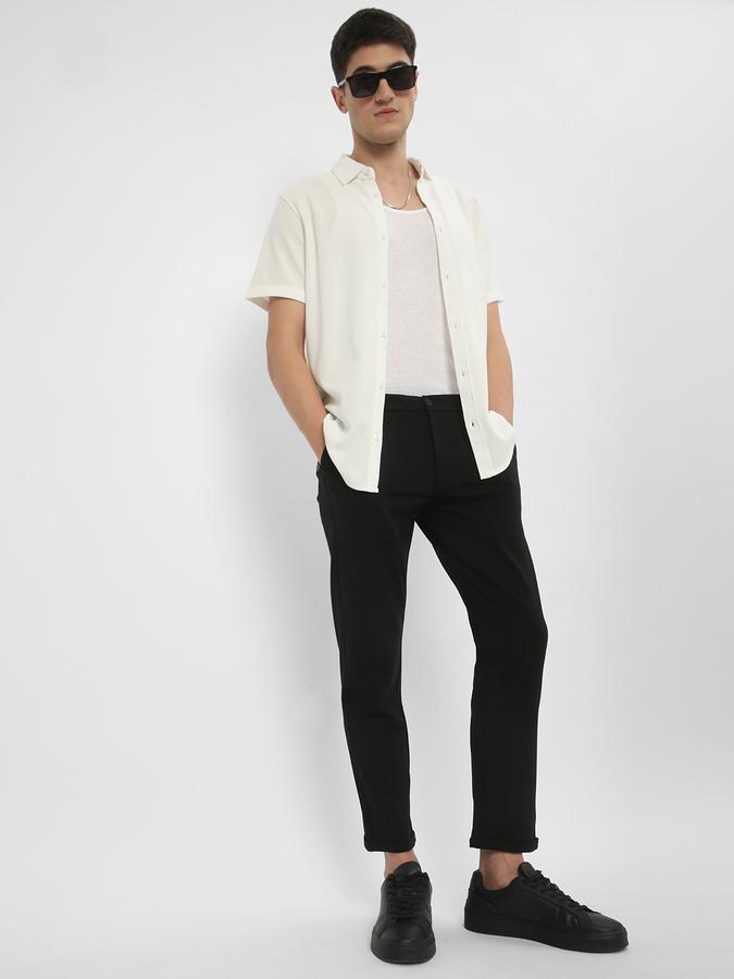 Men Slim Fit Flat-Front Trousers image number 1