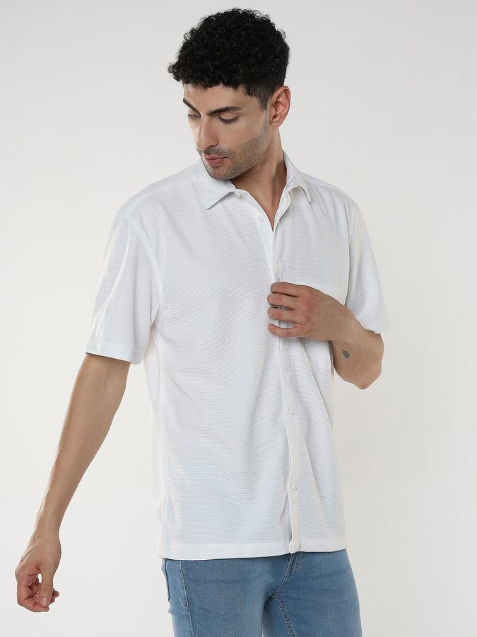 Men Solid Casual Shirt image number 1