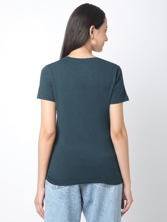 Solid Women Round Neck T-Shirt  image number 2