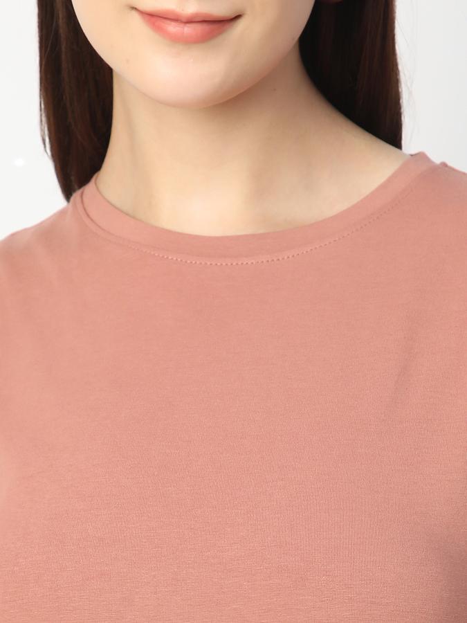 Solid Women Round Neck T-Shirt image number 3