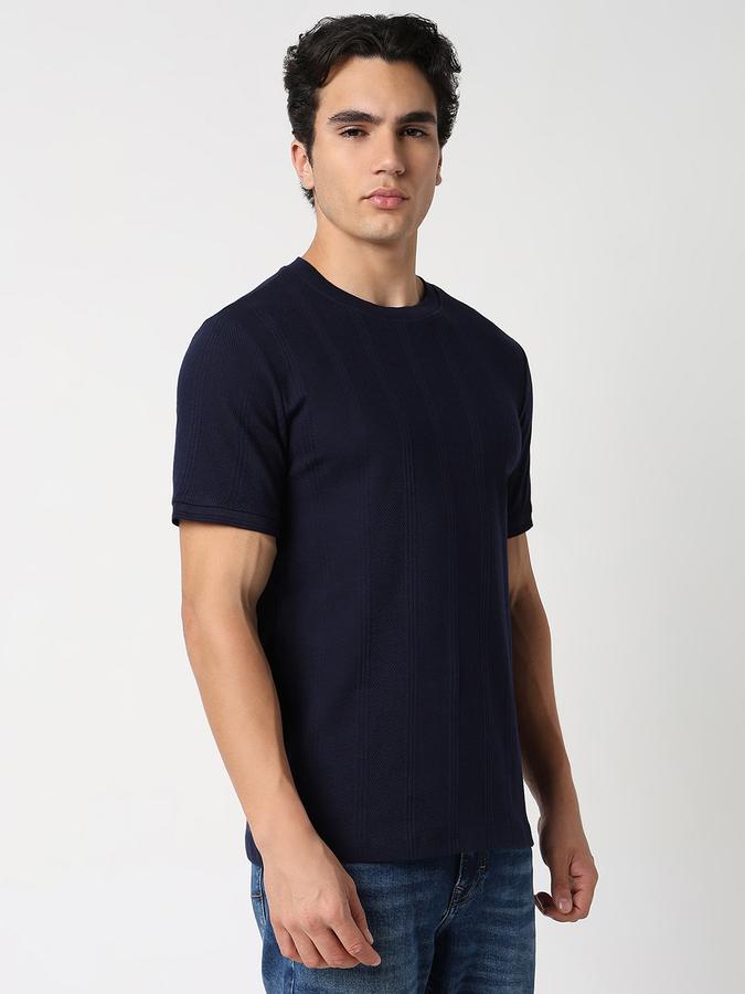 Self Design Men Round Neck T-Shirt  image number 1