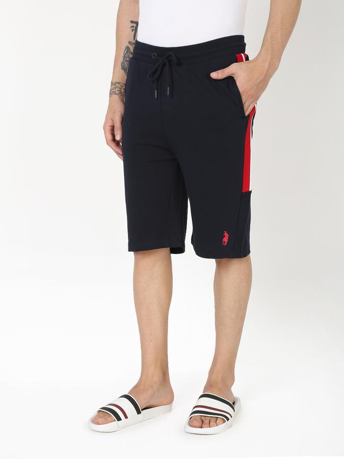 Men Regular Fit Shorts with Insert Pockets image number 1