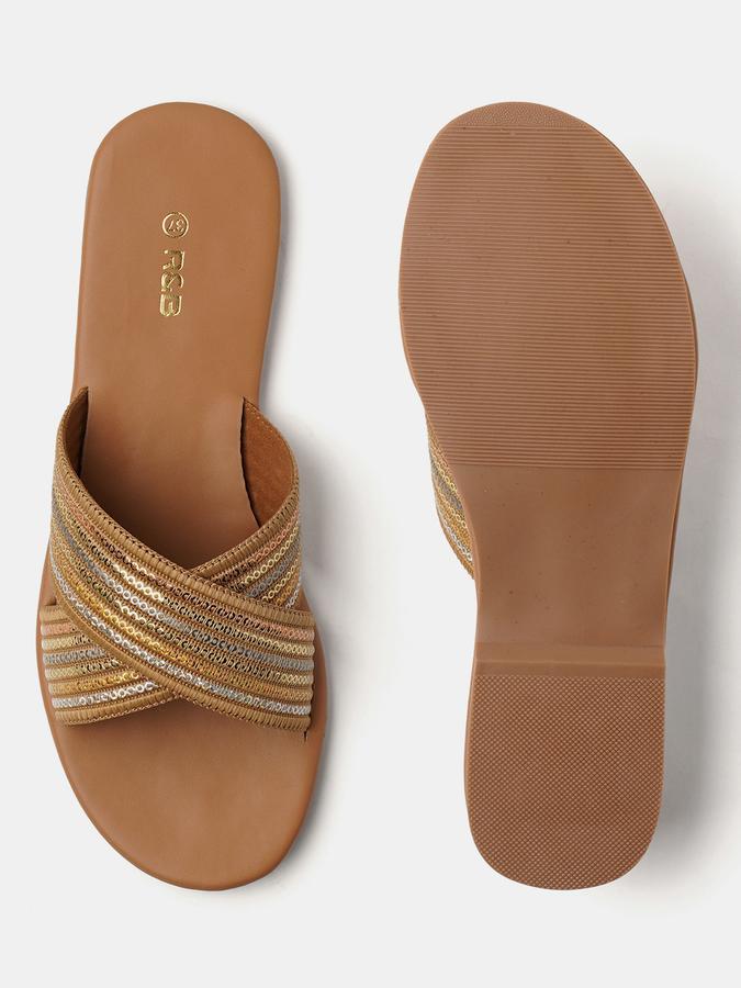 Women Casual Sandals image number 3