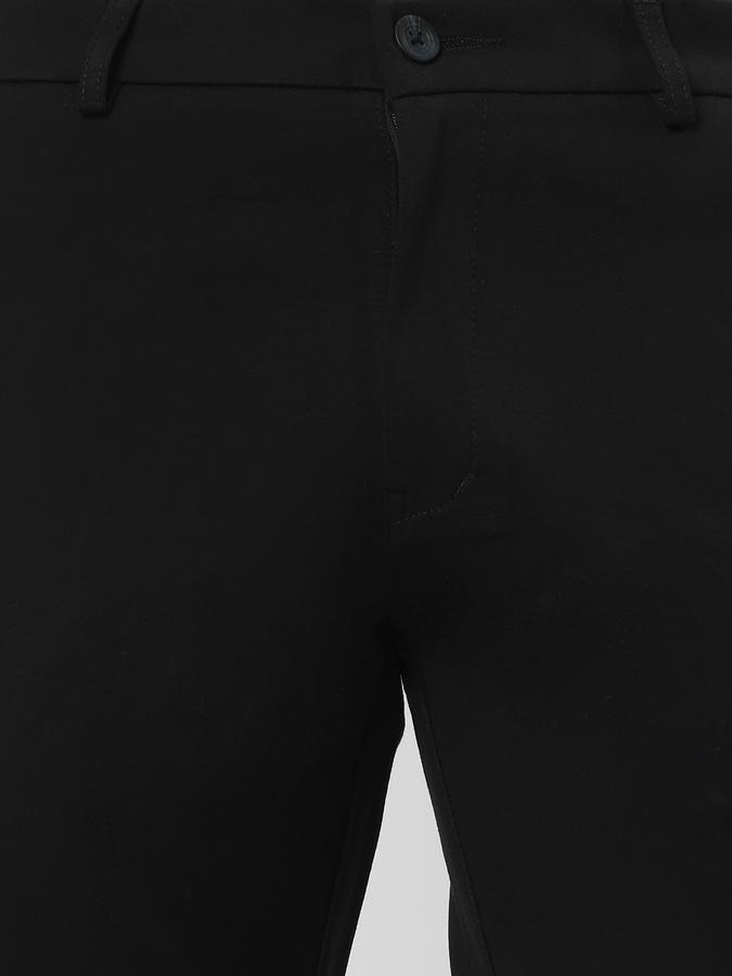 Men Slim Fit Flat-Front Trousers image number 3