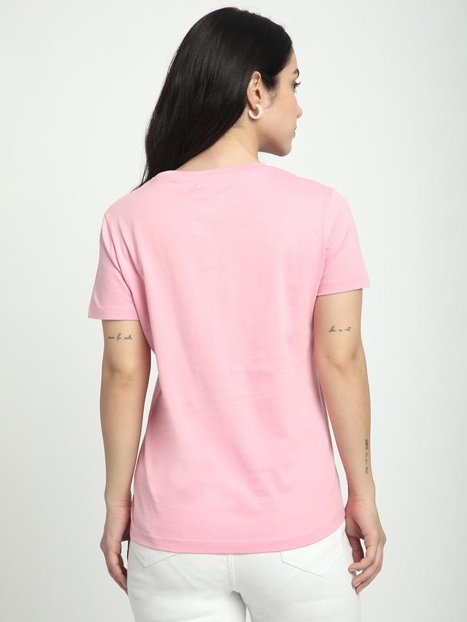 Graphic Print Men Round Neck T-Shirt image number 2