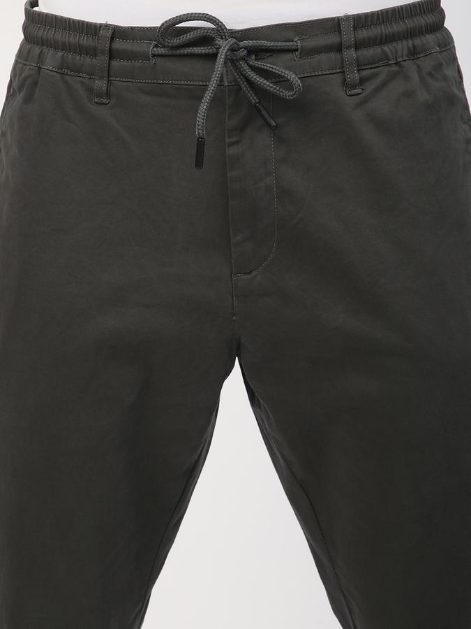 Regular Fit Men Trousers image number 3