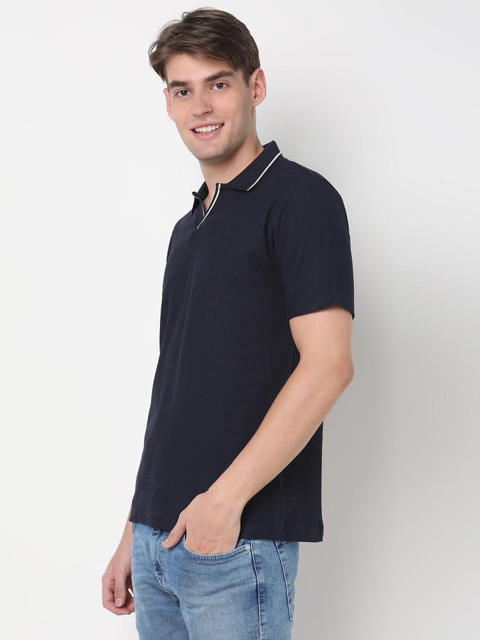 Men Regular Fit Polo T-Shirt with Ribbed Hem image number 1