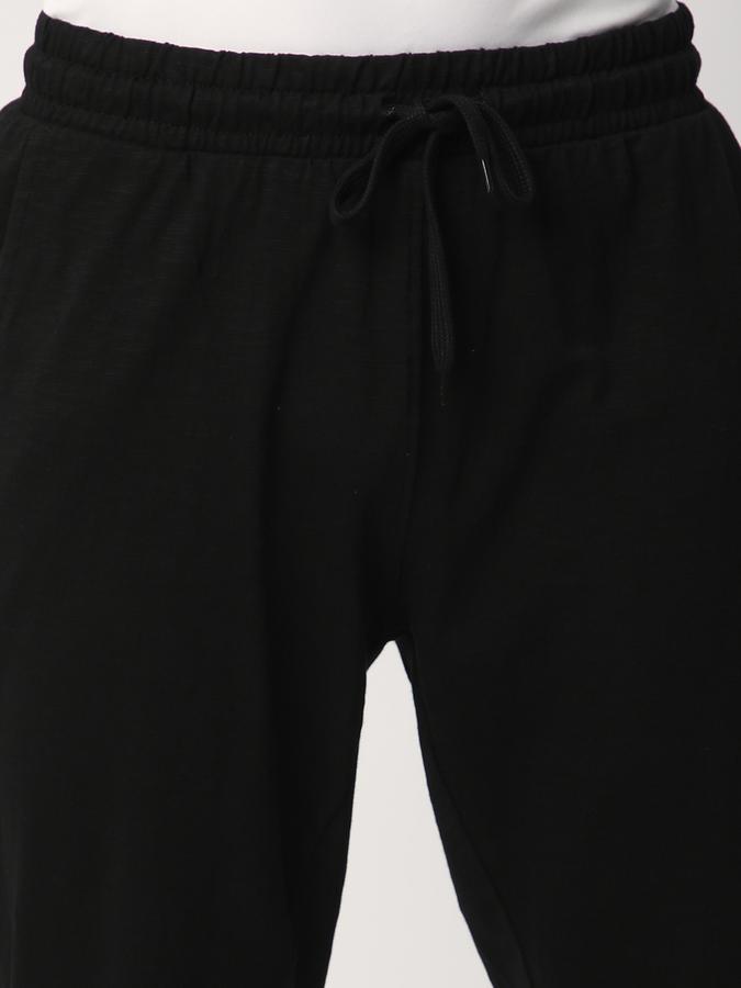 Solid Men Track Pants image number 3